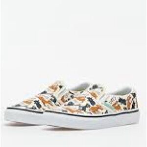 NWT and box VANS CLASSIC SLIP-ON (THE SIMPSONS) size 5 juniors